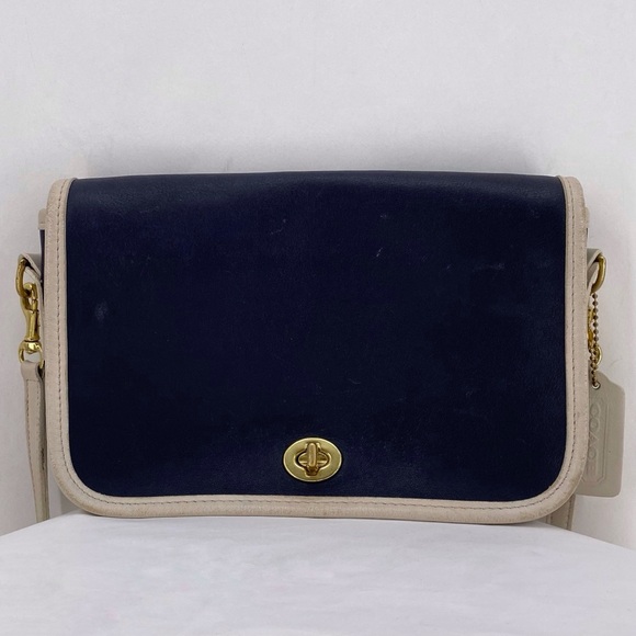Coach navy blue & white crossbody bag No. M1P-9668 - Picture 1 of 13